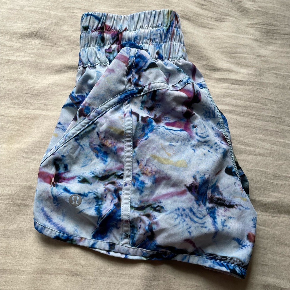 Multicolor Lululemon shorts size 2  4.5 inseam